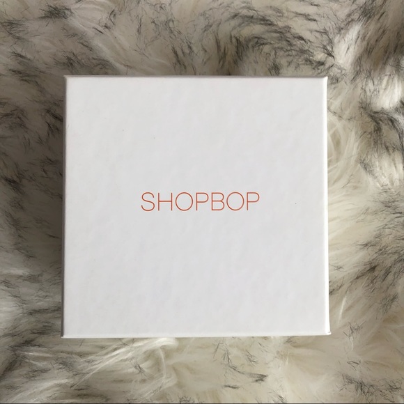 New Namrata Joshipura Headband - Picture 2 of 6